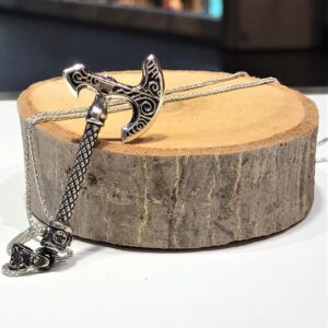 Balta Figürü Erkek Gümüş Kolye MY102069