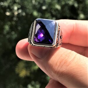 Faseta Mor Taşlı Erkek Gümüş Yüzük MY102438