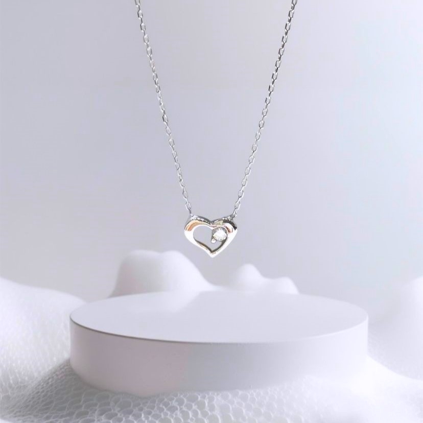 Minimal Kalpli Gümüş Kolye MY102180