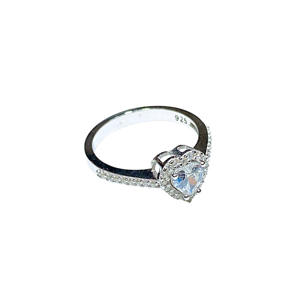 Moda Kalp Gümüş Tektaş Yüzük MY102565