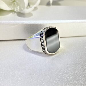 Oniks Taşlı Erkek Gümüş Yüzük MY102477