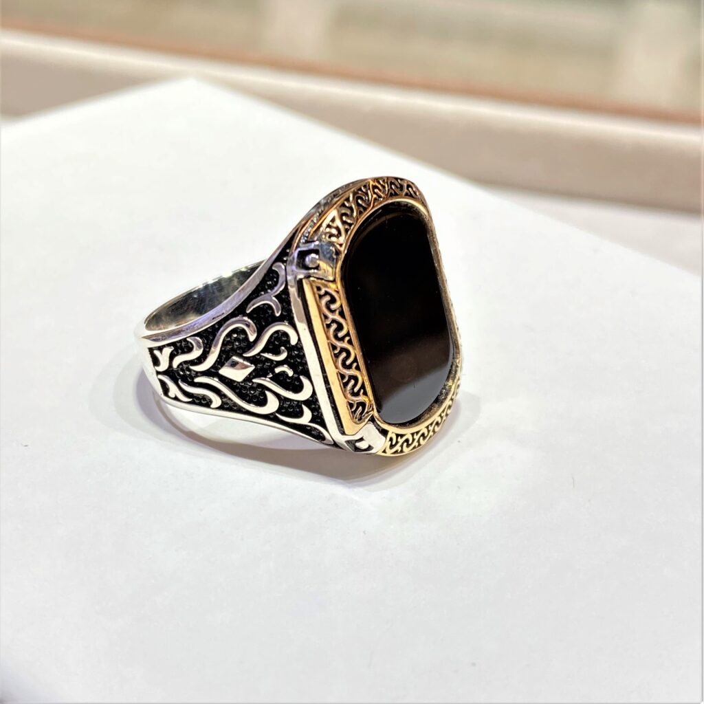 Oniks Taşlı Erkek Gümüş Yüzük MY102529