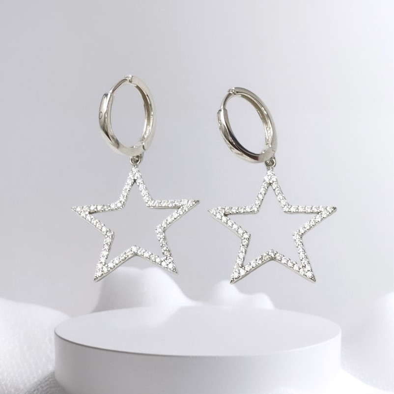 Zirkon Taşlı Büyük Yıldız Gümüş Küpe MY102130