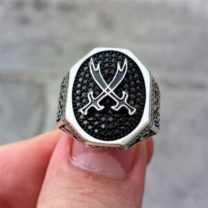 Zülfikar İşlemeli Mikro Taşlı Erkek Gümüş Yüzük MY102242